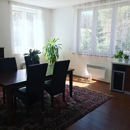 Apartmans Les Zlin Exterior photo