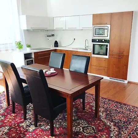 Apartmans Les Zlin Exterior photo
