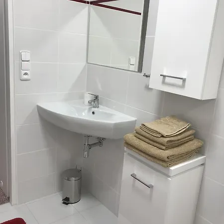 Apartmans Les Zlin Exterior photo